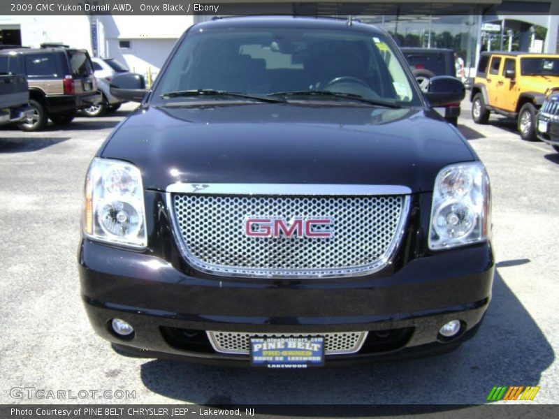 Onyx Black / Ebony 2009 GMC Yukon Denali AWD