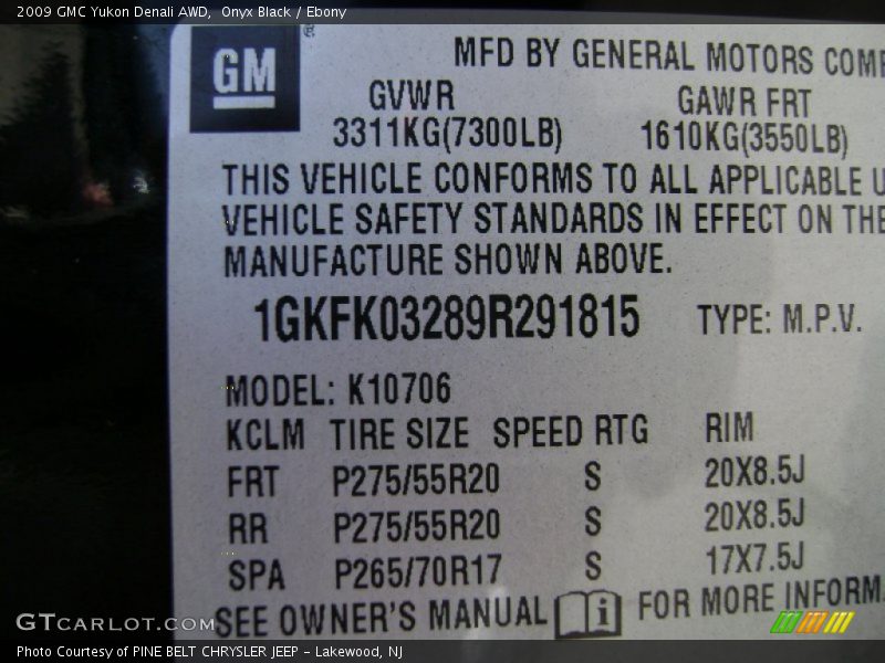 Onyx Black / Ebony 2009 GMC Yukon Denali AWD