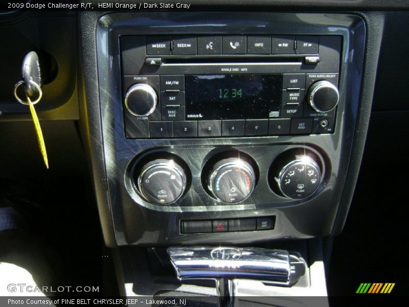 Controls of 2009 Challenger R/T