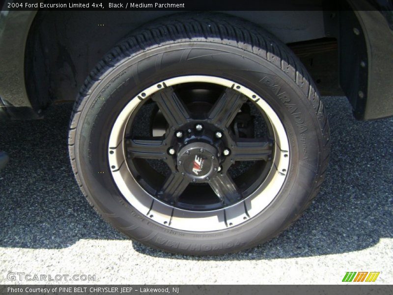 Custom Wheels of 2004 Excursion Limited 4x4