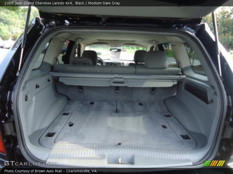 Black / Medium Slate Gray 2006 Jeep Grand Cherokee Laredo 4x4