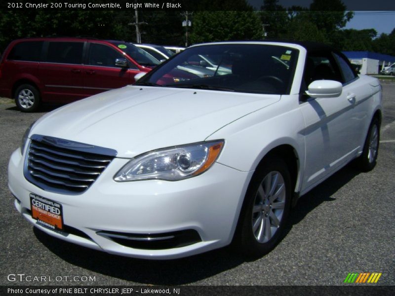 Bright White / Black 2012 Chrysler 200 Touring Convertible