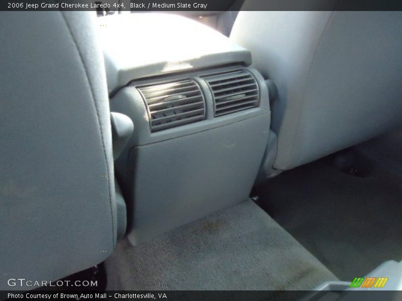 Black / Medium Slate Gray 2006 Jeep Grand Cherokee Laredo 4x4