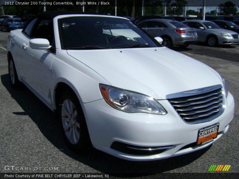 Bright White / Black 2012 Chrysler 200 Touring Convertible