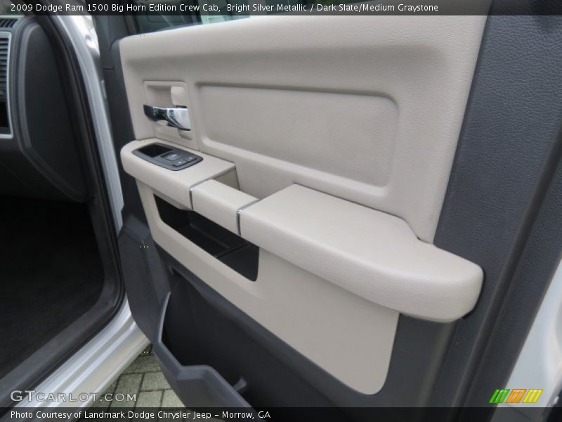 Bright Silver Metallic / Dark Slate/Medium Graystone 2009 Dodge Ram 1500 Big Horn Edition Crew Cab