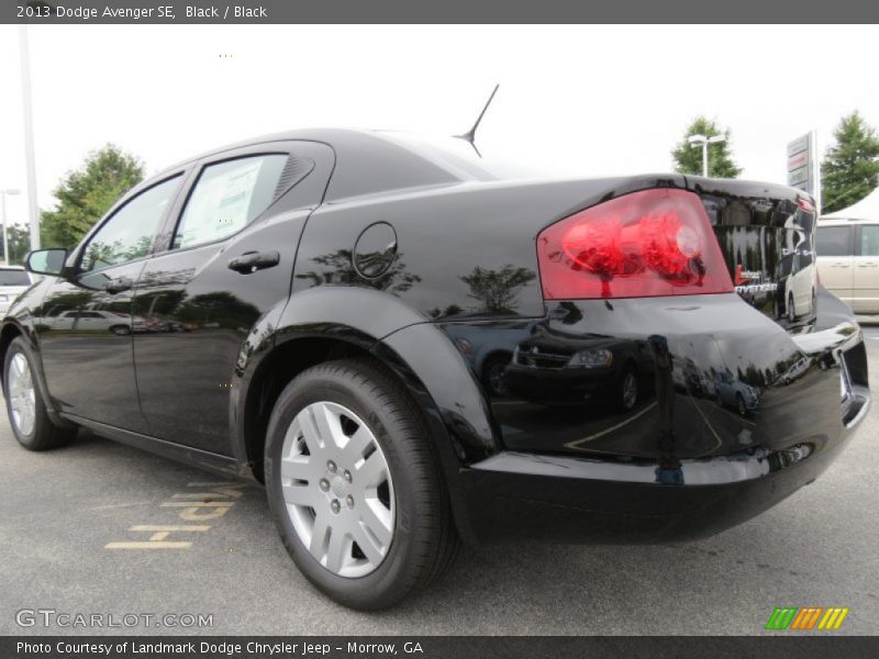 Black / Black 2013 Dodge Avenger SE