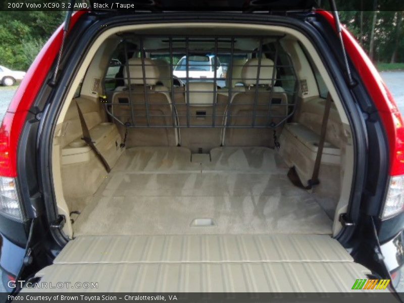 Black / Taupe 2007 Volvo XC90 3.2 AWD