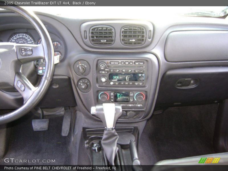 Black / Ebony 2005 Chevrolet TrailBlazer EXT LT 4x4