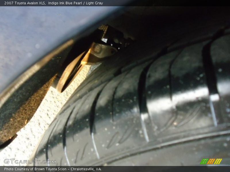 Indigo Ink Blue Pearl / Light Gray 2007 Toyota Avalon XLS