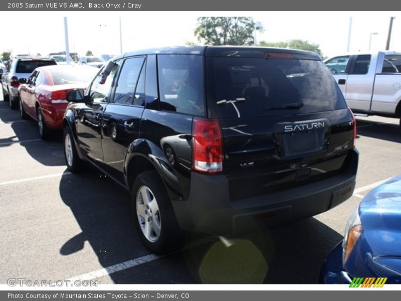 Black Onyx / Gray 2005 Saturn VUE V6 AWD