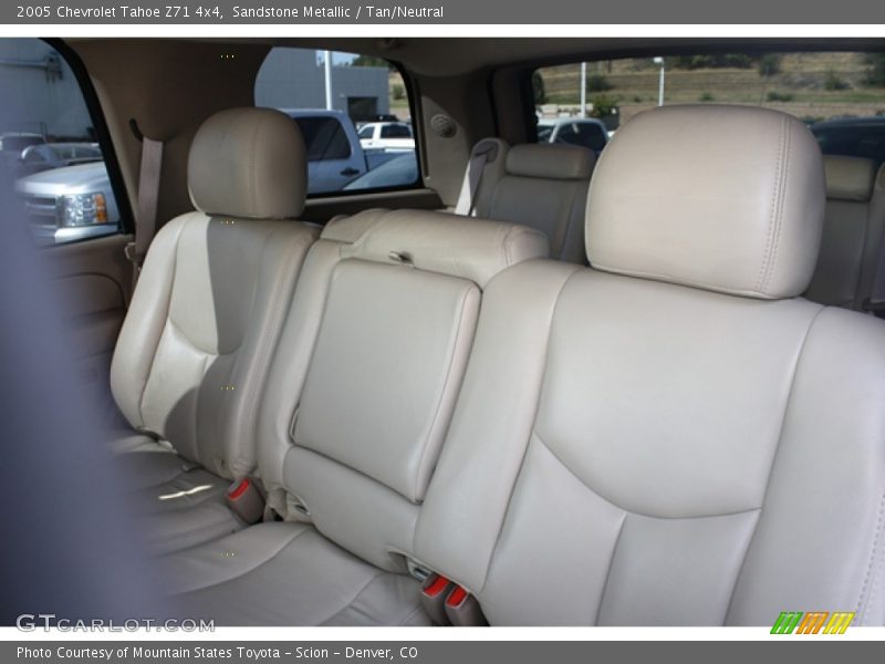 Sandstone Metallic / Tan/Neutral 2005 Chevrolet Tahoe Z71 4x4