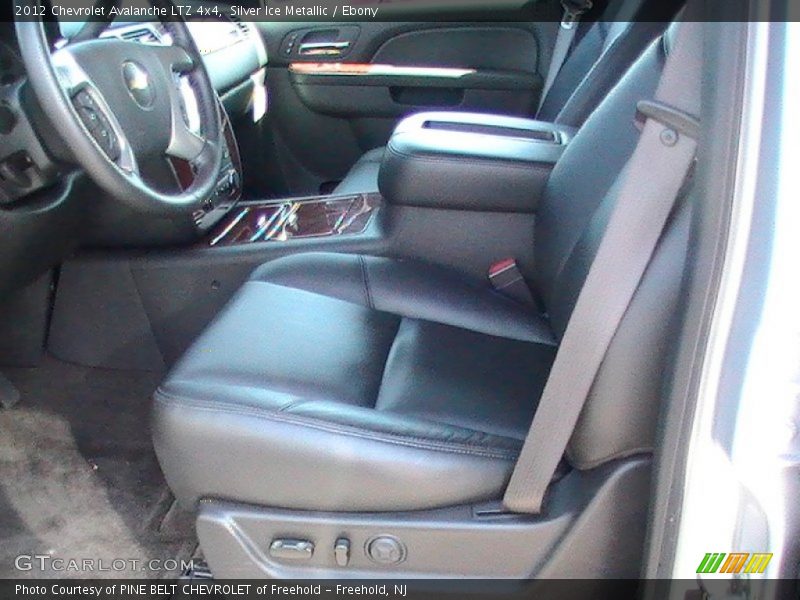 Silver Ice Metallic / Ebony 2012 Chevrolet Avalanche LTZ 4x4
