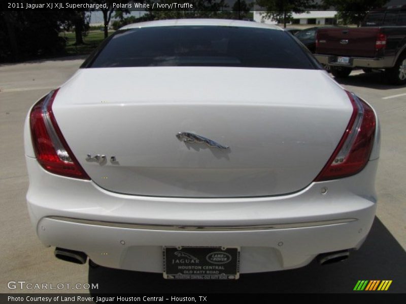 Polaris White / Ivory/Truffle 2011 Jaguar XJ XJL Supercharged
