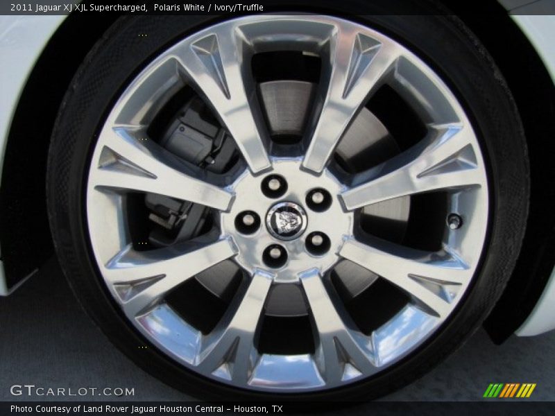 Polaris White / Ivory/Truffle 2011 Jaguar XJ XJL Supercharged