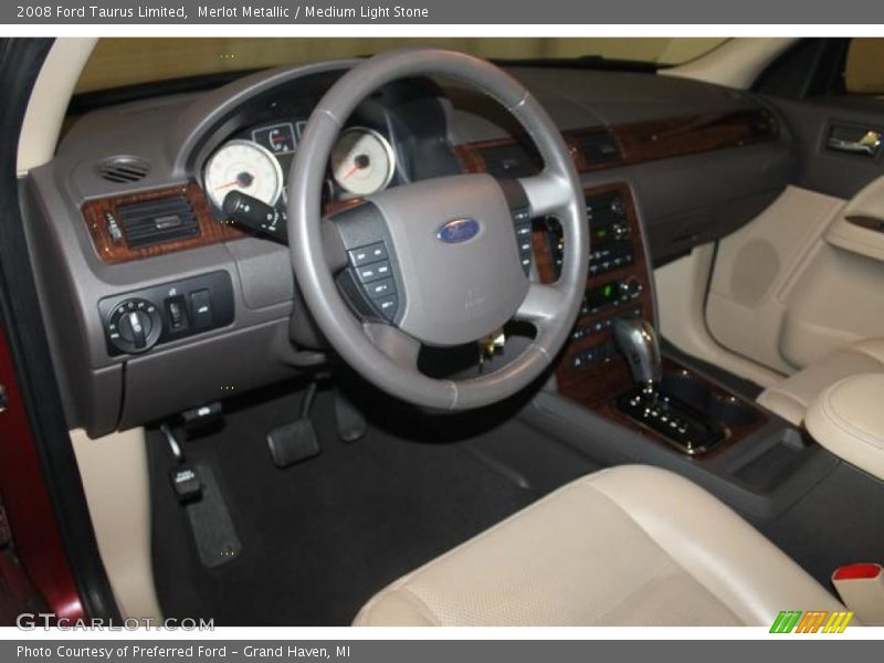 Merlot Metallic / Medium Light Stone 2008 Ford Taurus Limited