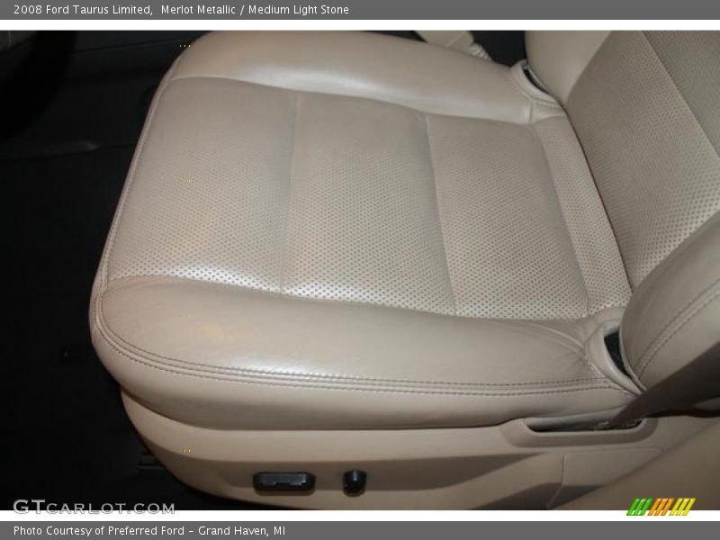 Merlot Metallic / Medium Light Stone 2008 Ford Taurus Limited