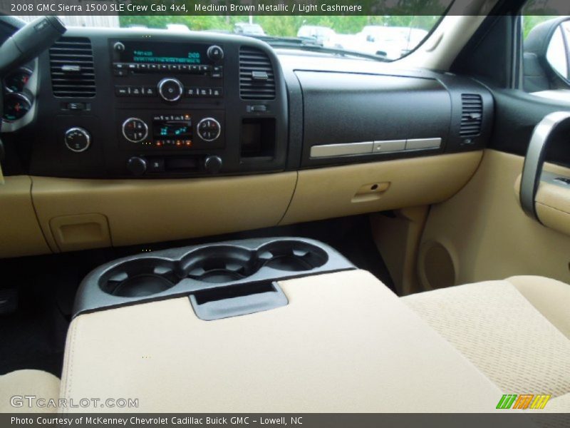 Medium Brown Metallic / Light Cashmere 2008 GMC Sierra 1500 SLE Crew Cab 4x4
