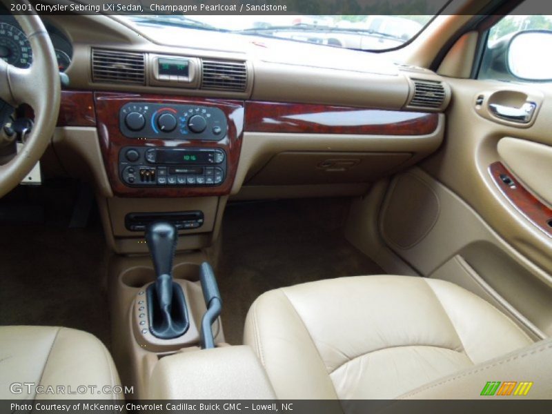 Champagne Pearlcoat / Sandstone 2001 Chrysler Sebring LXi Sedan