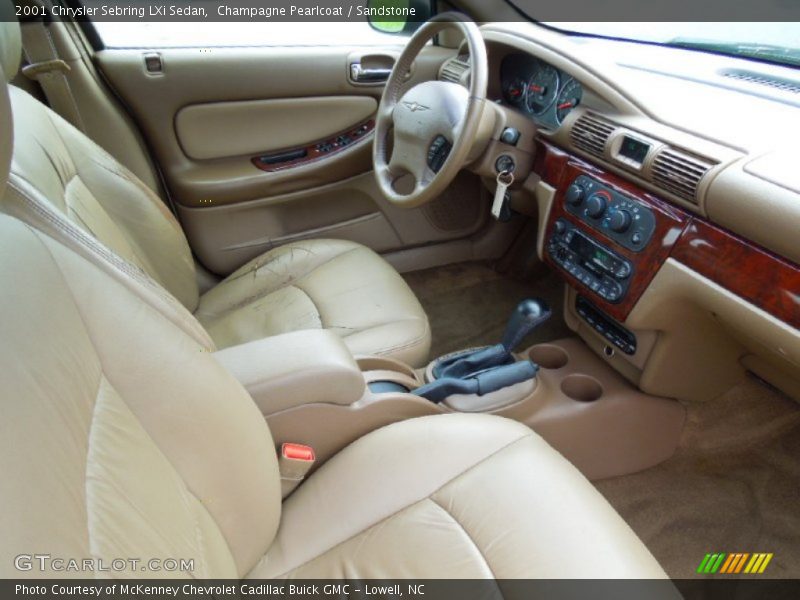 Champagne Pearlcoat / Sandstone 2001 Chrysler Sebring LXi Sedan