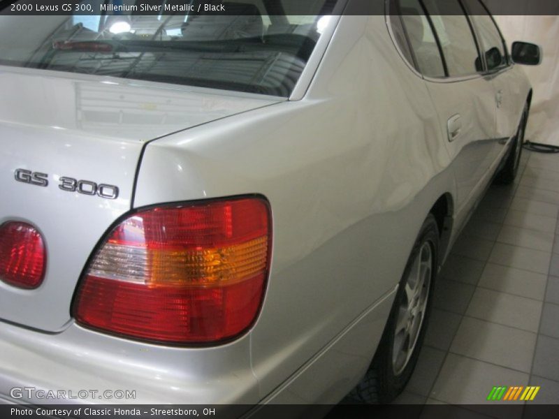 Millenium Silver Metallic / Black 2000 Lexus GS 300