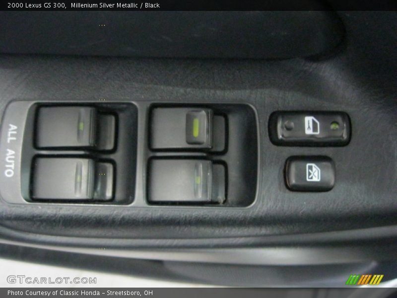 Millenium Silver Metallic / Black 2000 Lexus GS 300