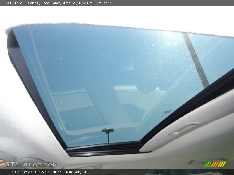 Red Candy Metallic / Medium Light Stone 2012 Ford Fusion SE
