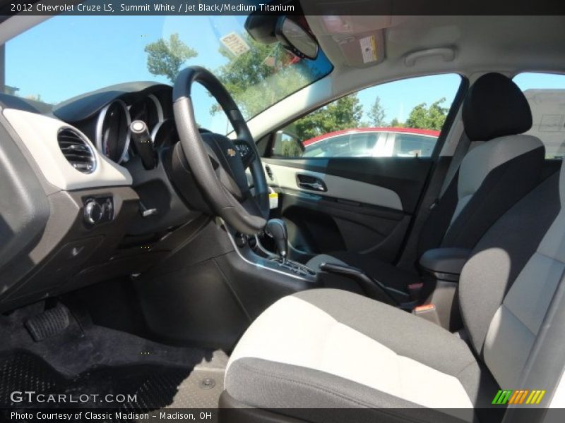 Summit White / Jet Black/Medium Titanium 2012 Chevrolet Cruze LS
