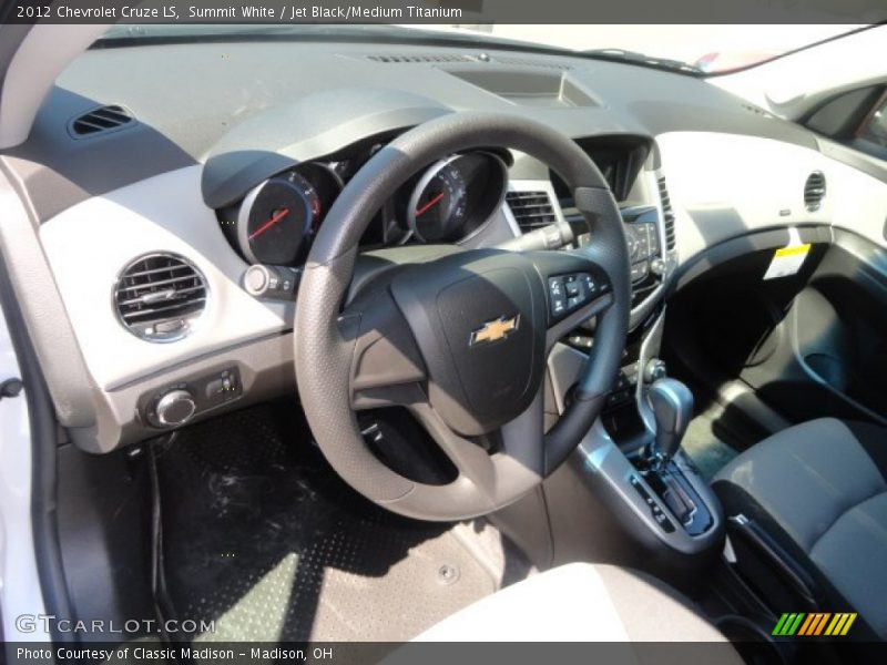 Summit White / Jet Black/Medium Titanium 2012 Chevrolet Cruze LS