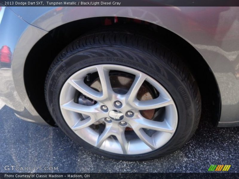 Tungsten Metallic / Black/Light Diesel Gray 2013 Dodge Dart SXT