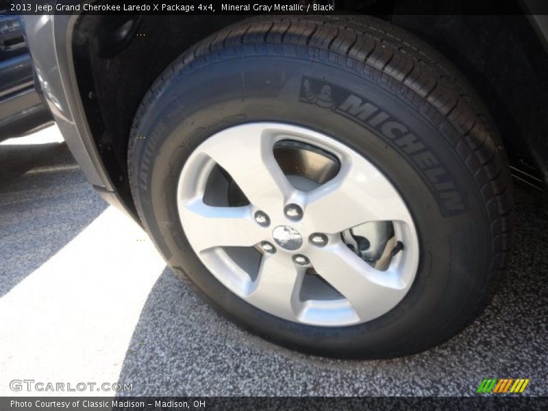 Mineral Gray Metallic / Black 2013 Jeep Grand Cherokee Laredo X Package 4x4