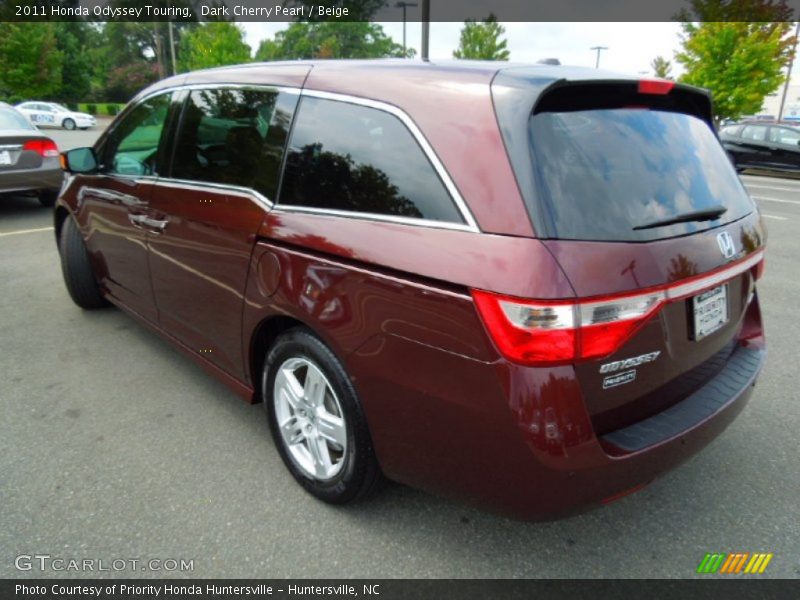 Dark Cherry Pearl / Beige 2011 Honda Odyssey Touring