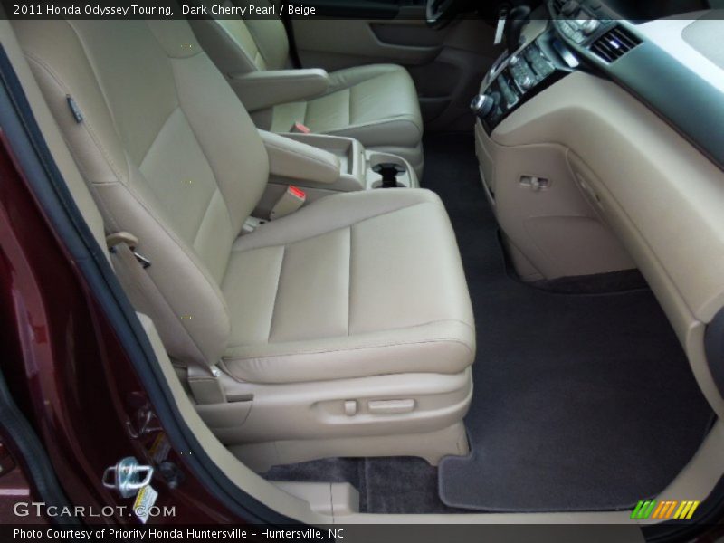 Dark Cherry Pearl / Beige 2011 Honda Odyssey Touring