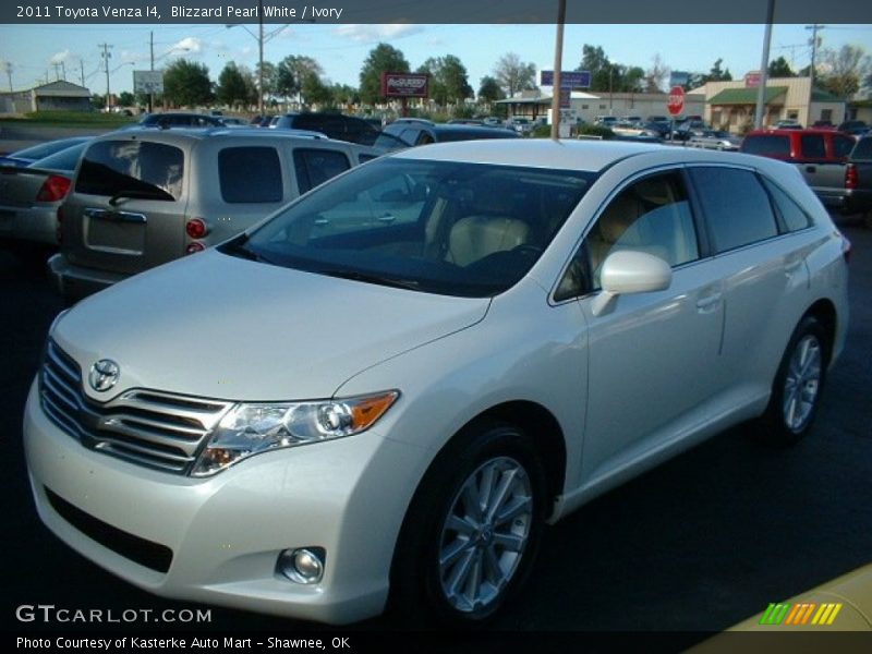 Blizzard Pearl White / Ivory 2011 Toyota Venza I4