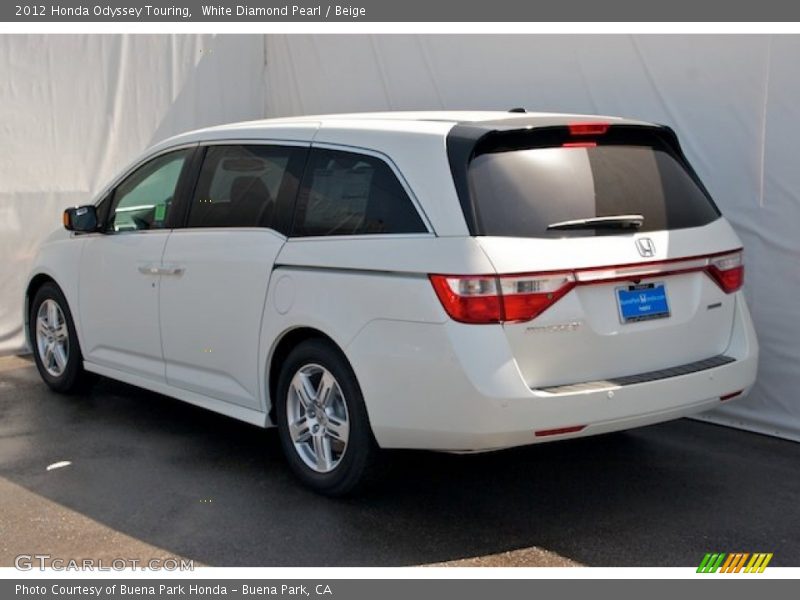 White Diamond Pearl / Beige 2012 Honda Odyssey Touring
