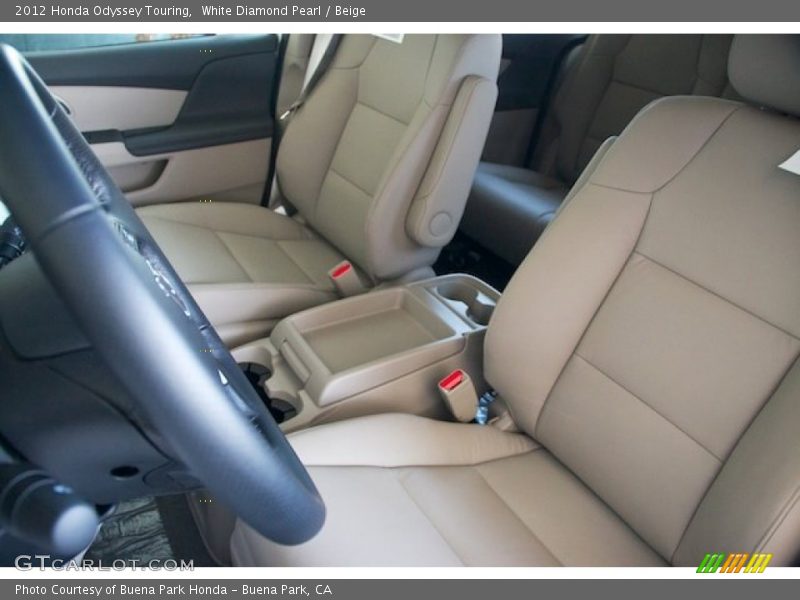 White Diamond Pearl / Beige 2012 Honda Odyssey Touring