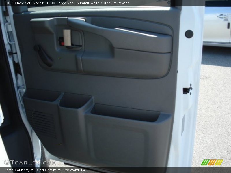 Summit White / Medium Pewter 2013 Chevrolet Express 3500 Cargo Van