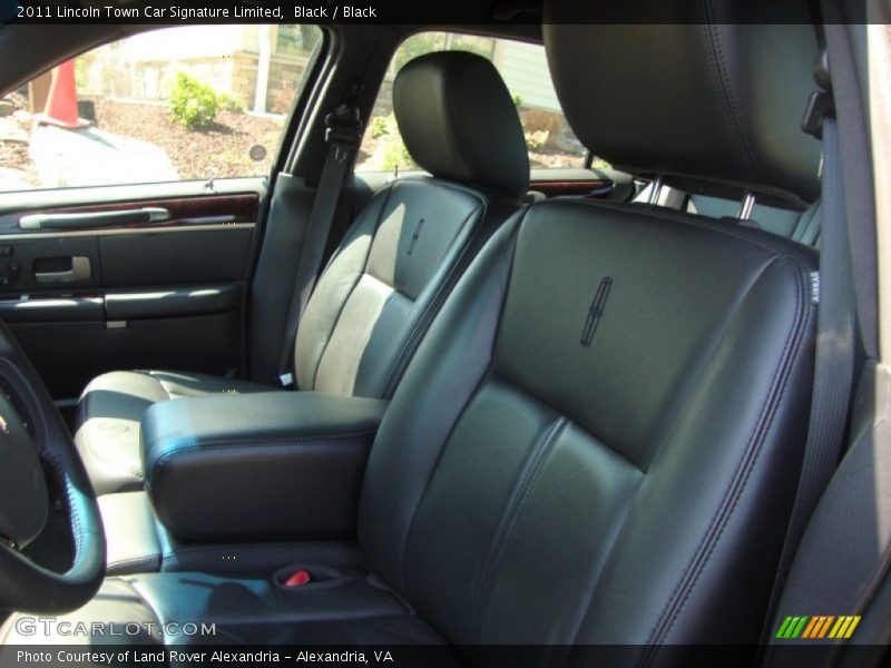 Black / Black 2011 Lincoln Town Car Signature Limited