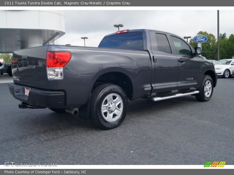 Magnetic Gray Metallic / Graphite Gray 2011 Toyota Tundra Double Cab