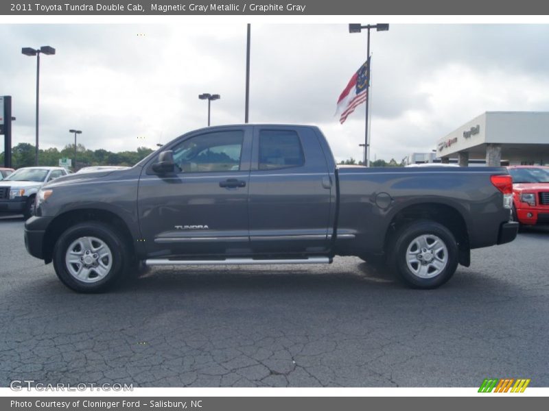 Magnetic Gray Metallic / Graphite Gray 2011 Toyota Tundra Double Cab