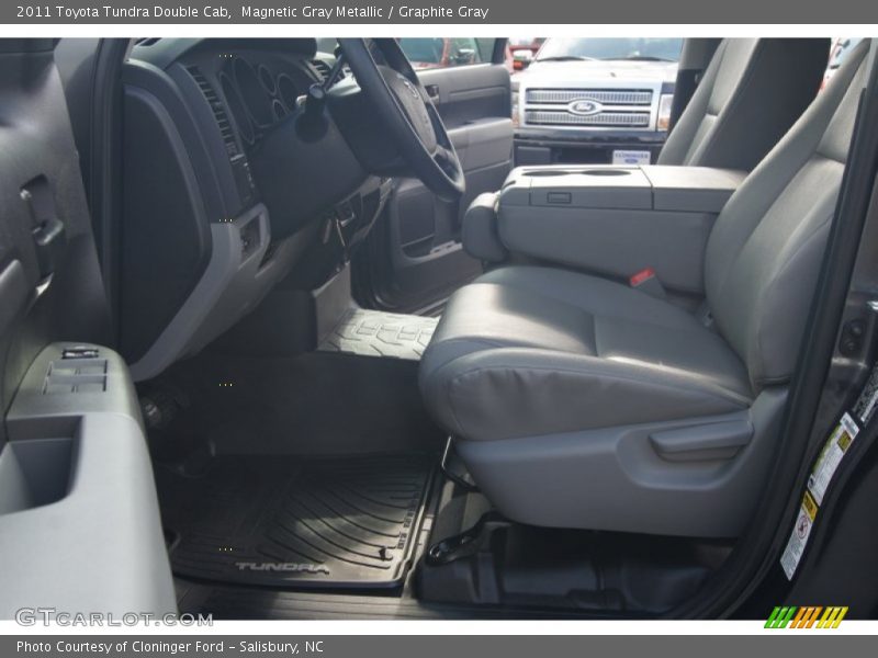 Magnetic Gray Metallic / Graphite Gray 2011 Toyota Tundra Double Cab