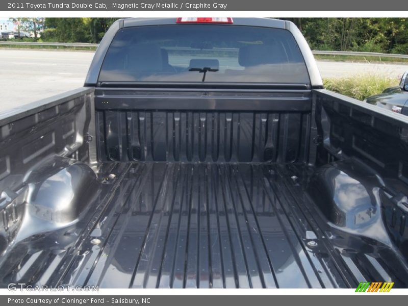 Magnetic Gray Metallic / Graphite Gray 2011 Toyota Tundra Double Cab