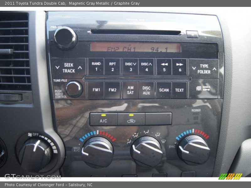 Magnetic Gray Metallic / Graphite Gray 2011 Toyota Tundra Double Cab