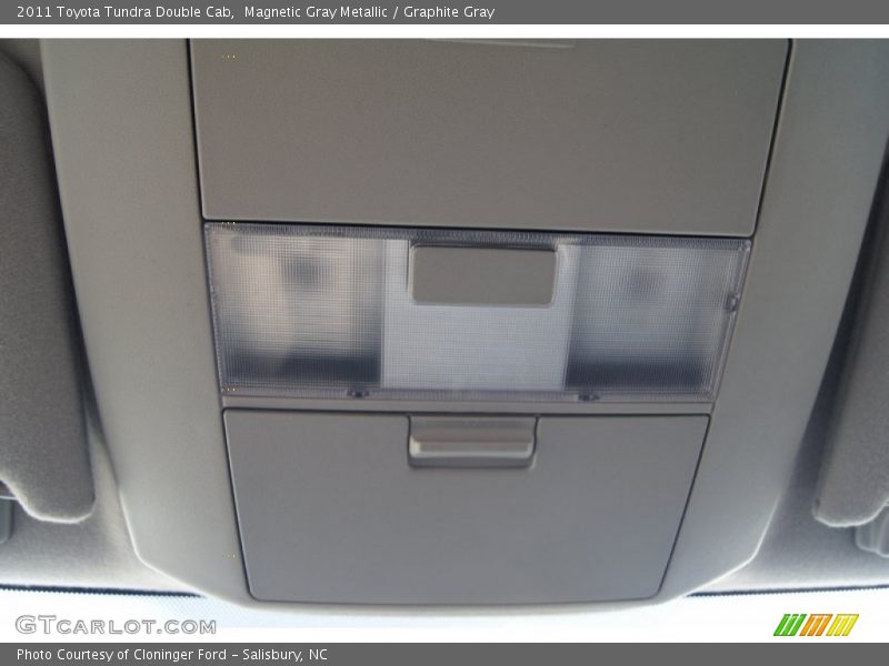 Magnetic Gray Metallic / Graphite Gray 2011 Toyota Tundra Double Cab