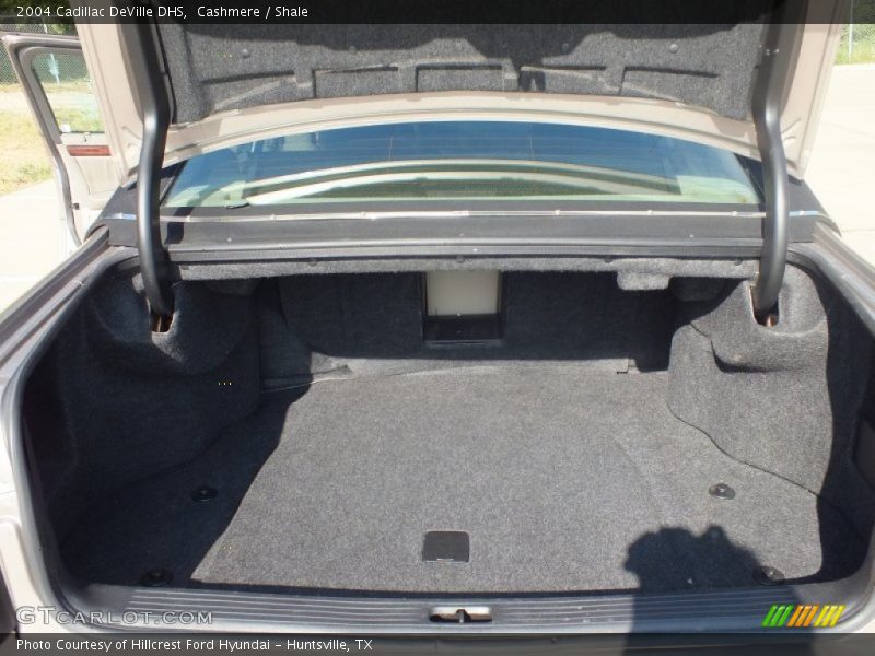 Cashmere / Shale 2004 Cadillac DeVille DHS