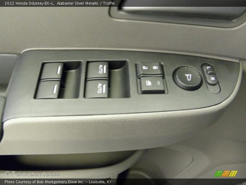 Alabaster Silver Metallic / Truffle 2012 Honda Odyssey EX-L