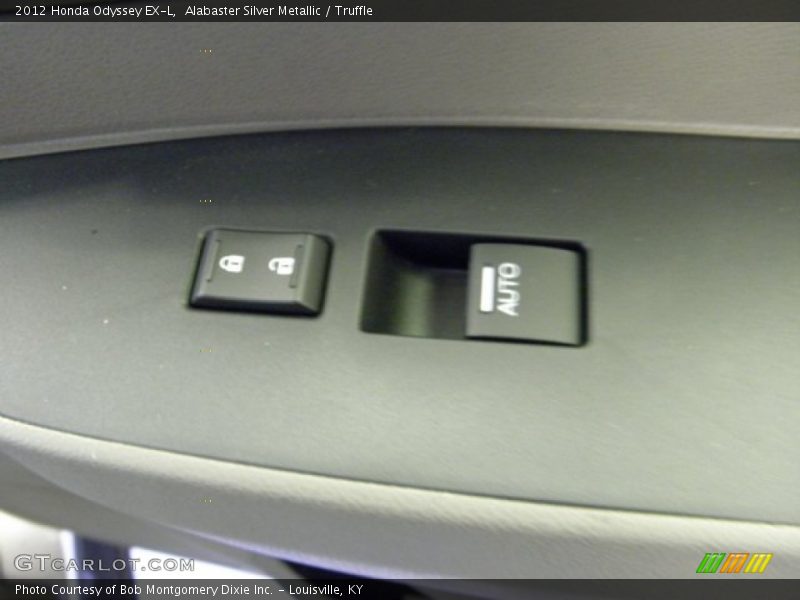 Alabaster Silver Metallic / Truffle 2012 Honda Odyssey EX-L