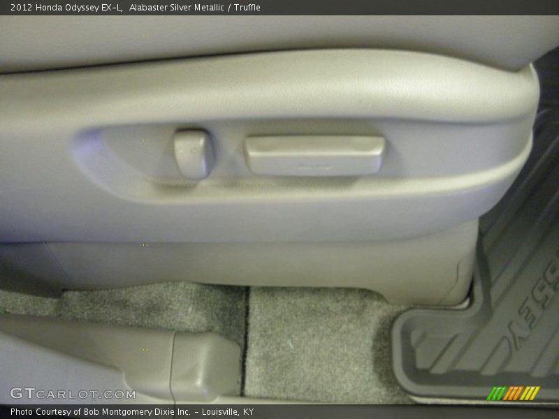 Alabaster Silver Metallic / Truffle 2012 Honda Odyssey EX-L