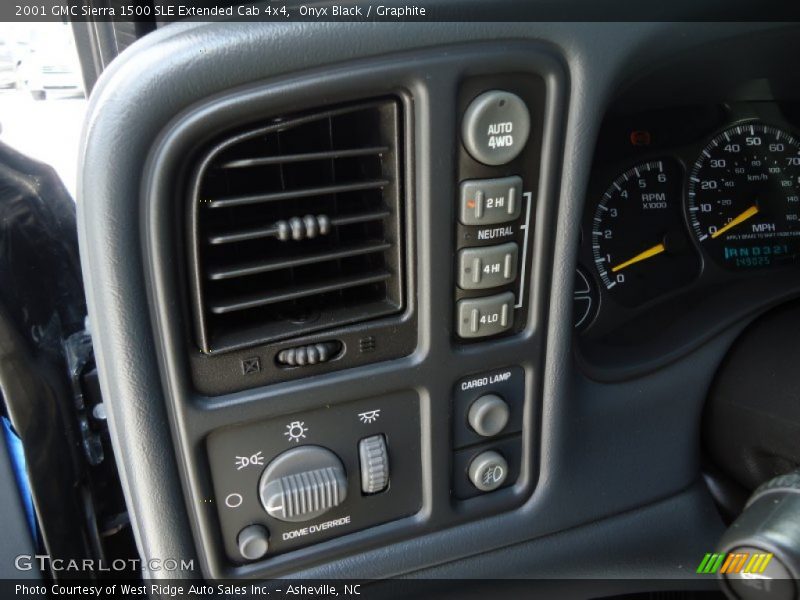 Onyx Black / Graphite 2001 GMC Sierra 1500 SLE Extended Cab 4x4