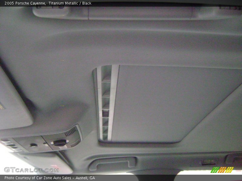 Titanium Metallic / Black 2005 Porsche Cayenne