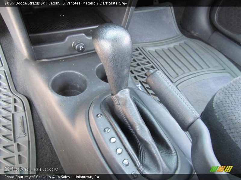 Silver Steel Metallic / Dark Slate Grey 2006 Dodge Stratus SXT Sedan